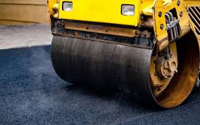 Best Asphalt Driveway Installation  in Westminster, LA